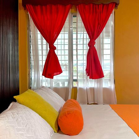 Hotel San Miguel 弗洛勒斯 外观 照片