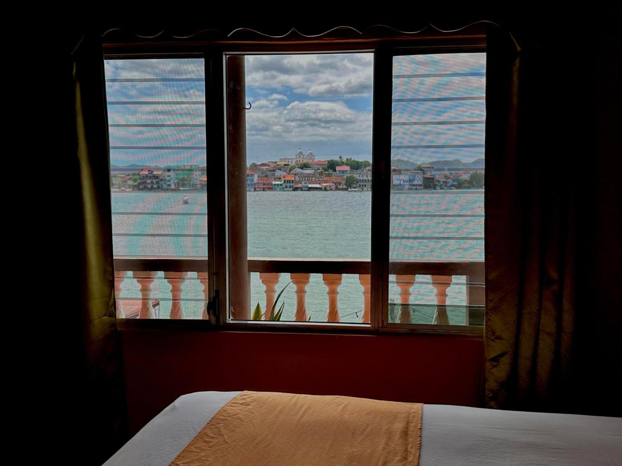 Hotel San Miguel 弗洛勒斯 外观 照片
